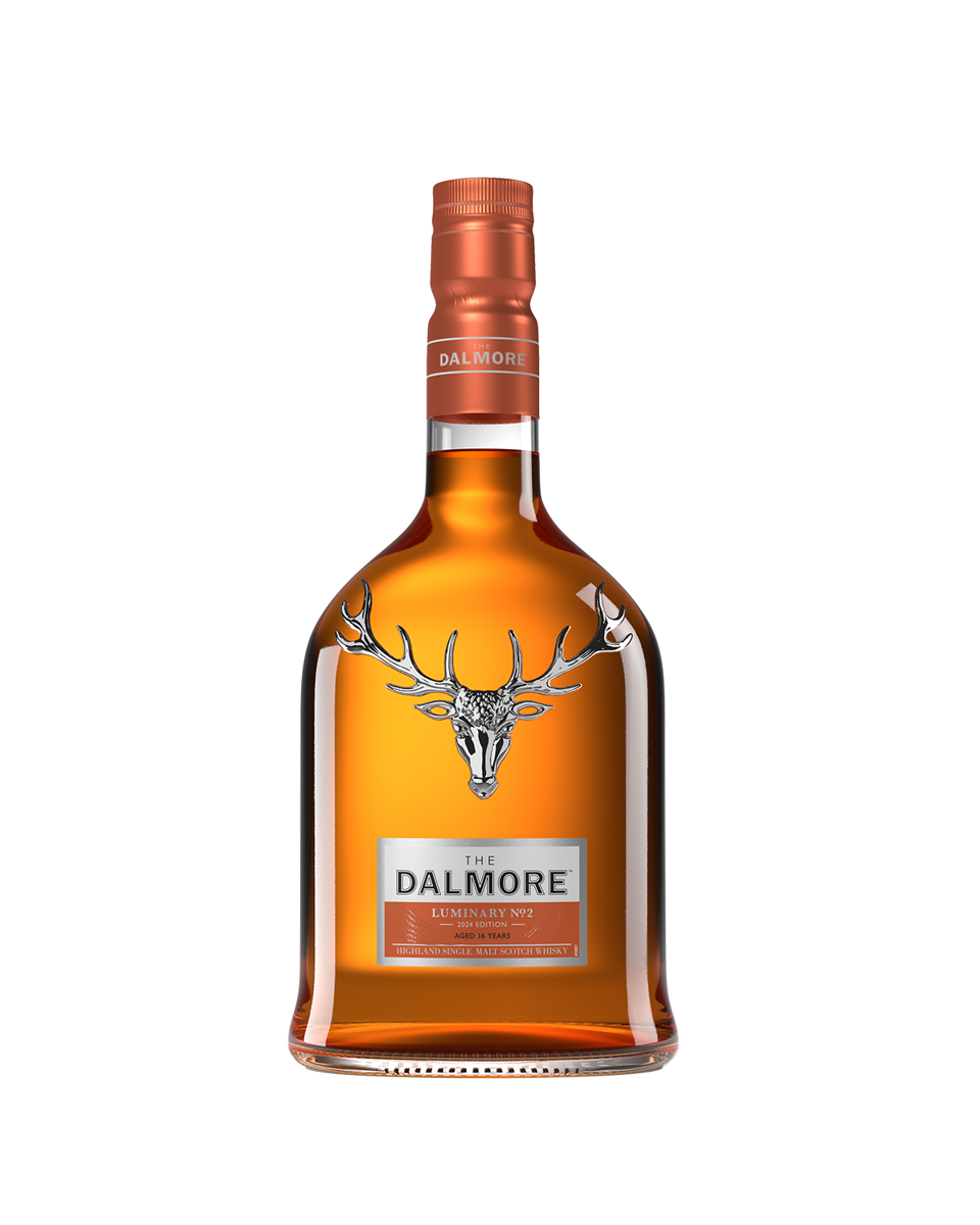 Dalmore Collectable Bottle On White V001 (1)