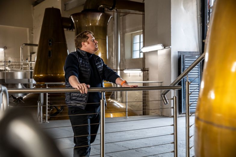 Large Ben Dobbin Distillery1