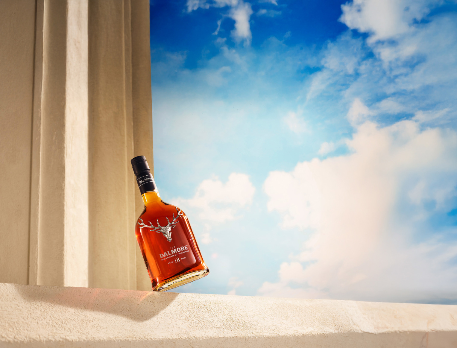 Thedalmore Newbrandworld D18 Lifestyle CML BG01 Image A0 SW Expansion V1