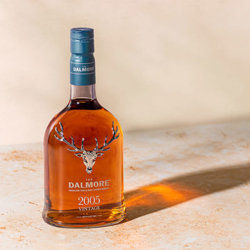 Vintages 2005 Bottle Warm Shadow 11